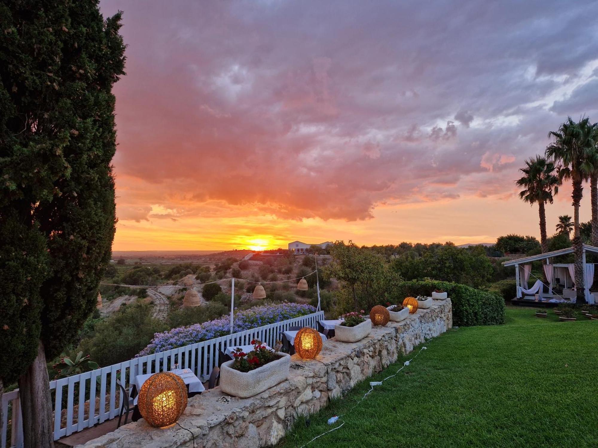 Hotel La Corte Del Sole Lido di Noto Εξωτερικό φωτογραφία