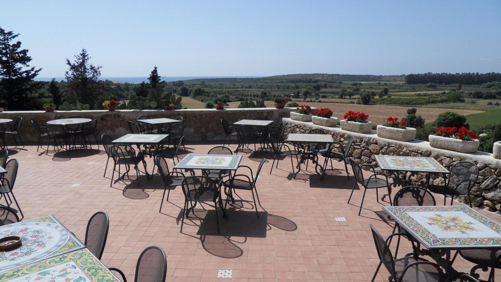 Hotel La Corte Del Sole Lido di Noto Εξωτερικό φωτογραφία